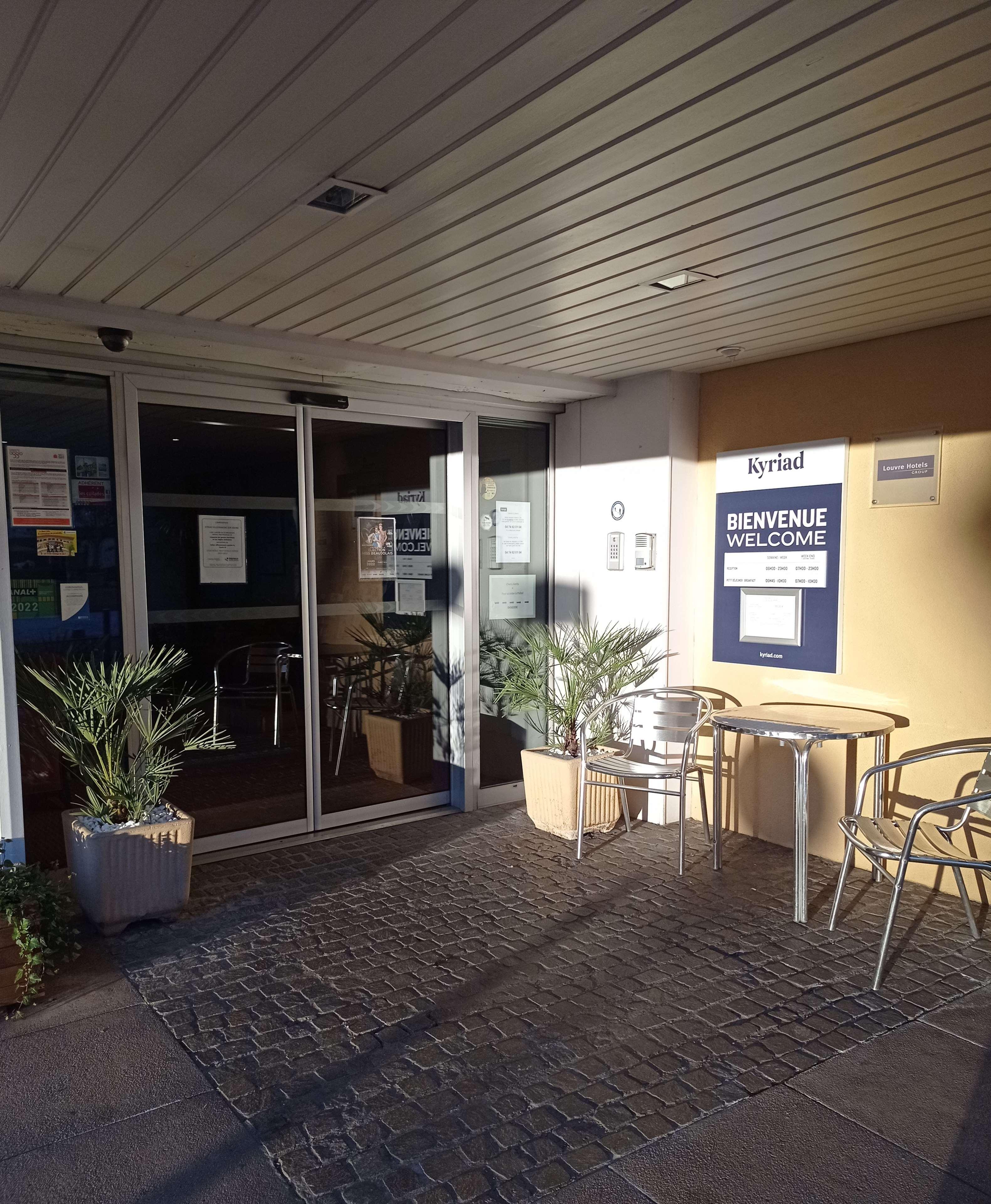 Kyriad Villefranche Sur Saone Екстер'єр фото