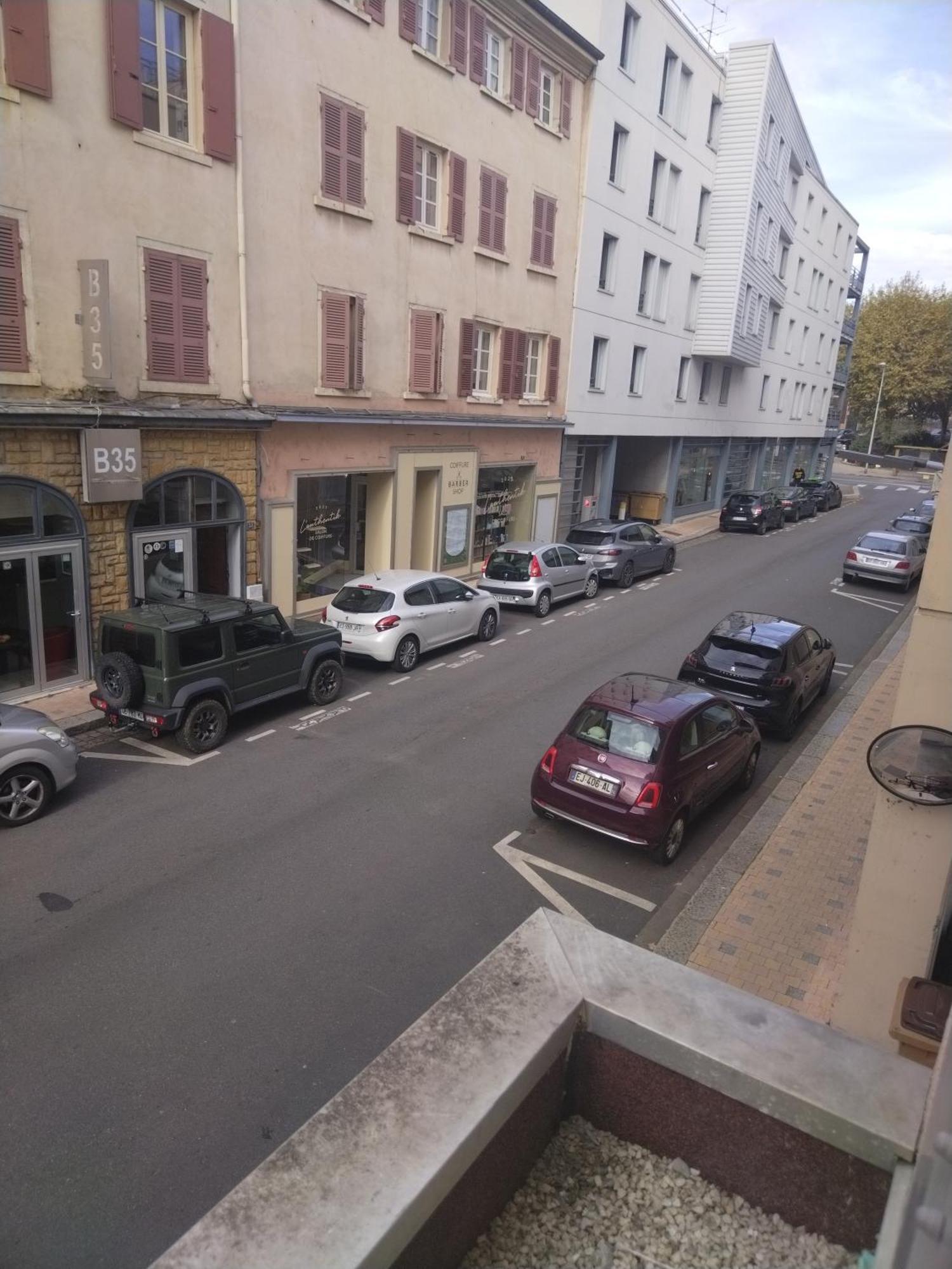 Kyriad Villefranche Sur Saone Екстер'єр фото