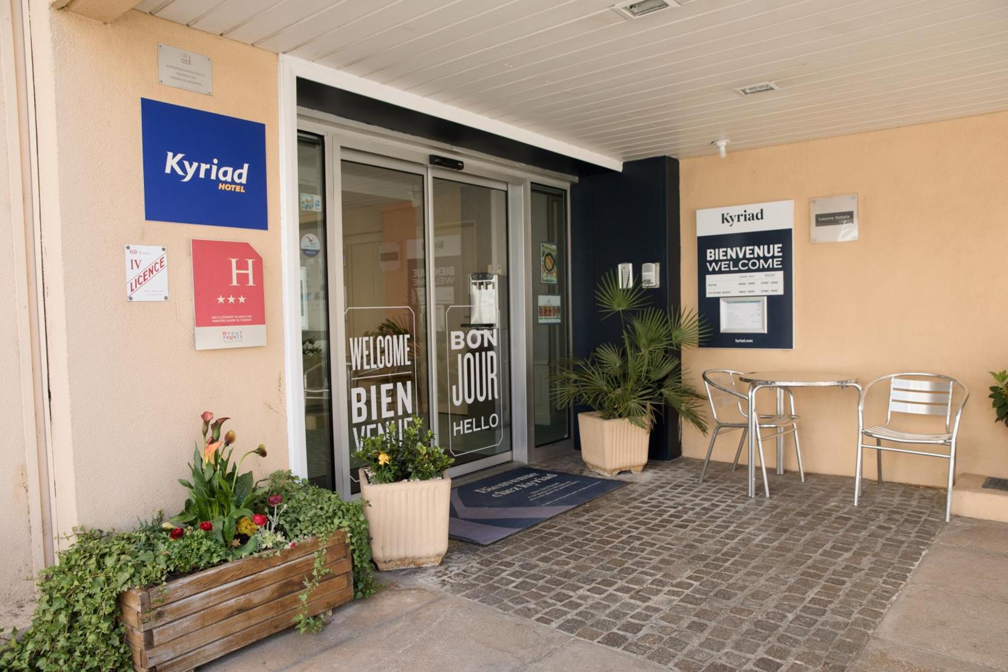 Kyriad Villefranche Sur Saone Екстер'єр фото
